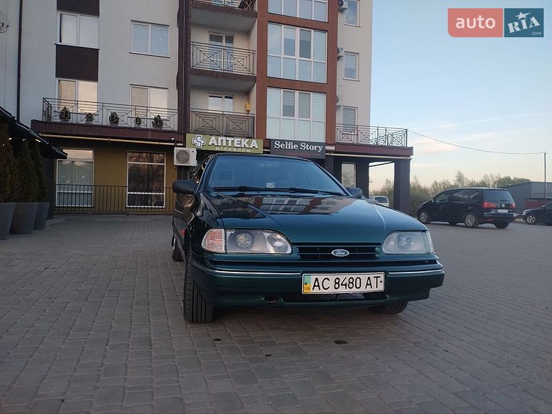 Седан Ford Scorpio 1993 в Ратным