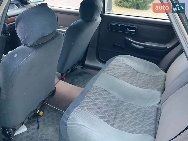 Ford Scorpio 1986 VIN WF0AXXGAGAGT44175 фото оголошення 8 з 48