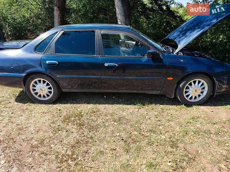 Ford Scorpio