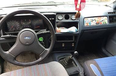 Купе Ford Sierra 1988 в Херсоне