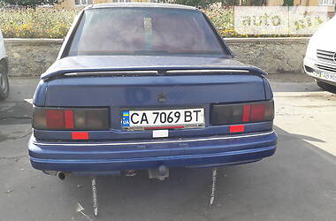 Седан Ford Sierra 1988 в Баре