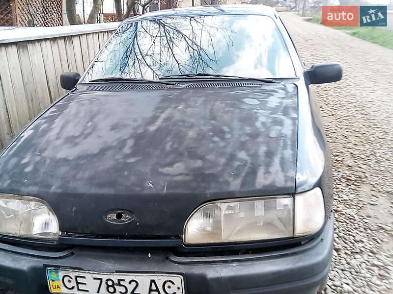 Хэтчбек Ford Sierra 1989 в Черновцах