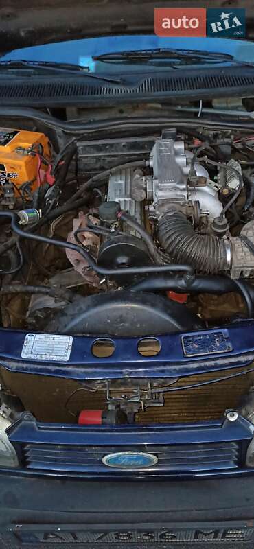 Седан Ford Sierra 1992 в Иванкове