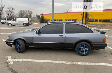 Купе Ford Sierra 1987 в Чернівцях