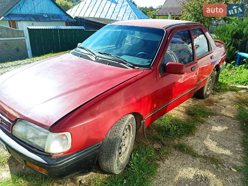 Седан Ford Sierra 1988 в Хотине