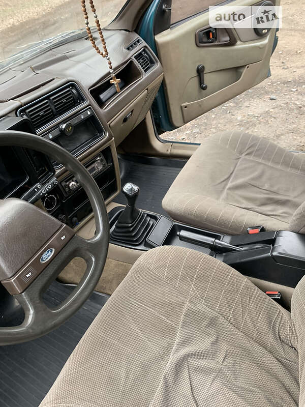 Універсал Ford Sierra 1983 в Лебедині фото 5 Універсал Ford Sierra 1983 в Лебедині