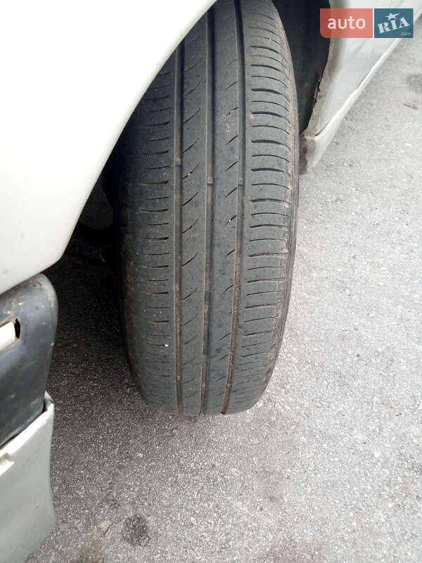 Седан Ford Sierra 1988 в Запорожье фото 7 Седан Ford Sierra 1988 в Запорожье