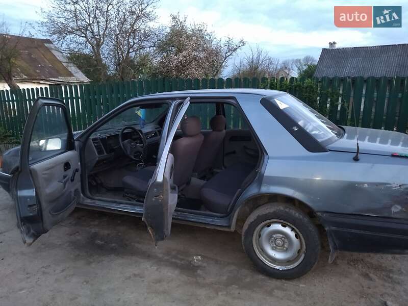 Седан Ford Sierra 1987 в Яворове