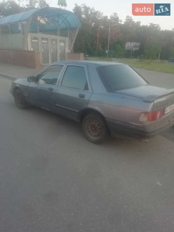 Седан Ford Sierra 1988 в Києві