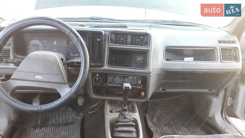 Лифтбек Ford Sierra 1982 в Сумах
