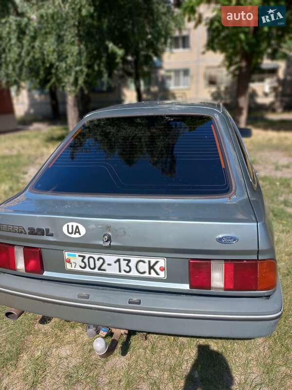 Лифтбек Ford Sierra 1991 в Горишних Плавнях