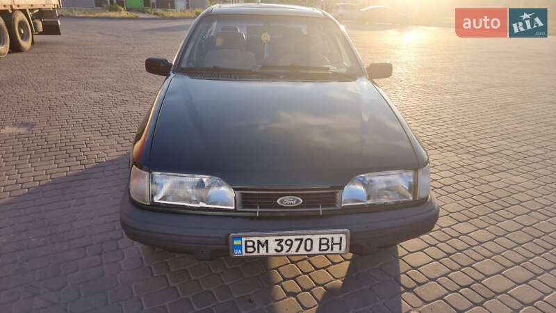 Седан Ford Sierra 1992 в Новомосковске