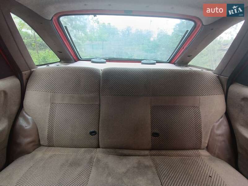 Лифтбек Ford Sierra 1988 в Золочеве фото 9 Лифтбек Ford Sierra 1988 в Золочеве