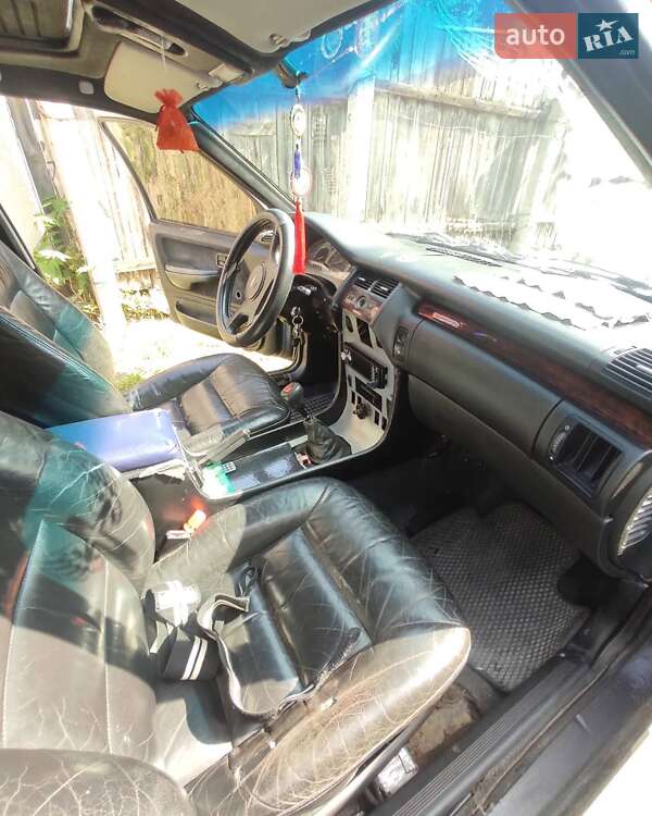 Седан Ford Sierra 1989 в Татарбунарах фото 3 Седан Ford Sierra 1989 в Татарбунарах