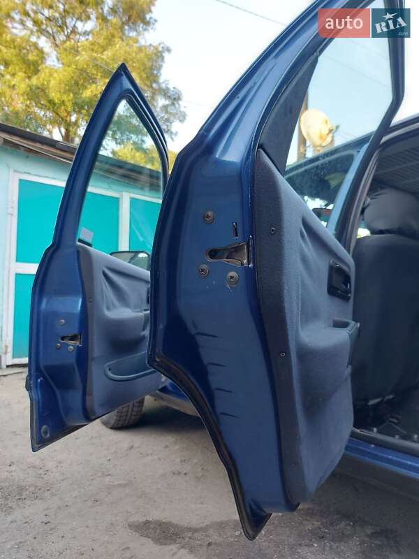 Седан Ford Sierra 1988 в Одессе