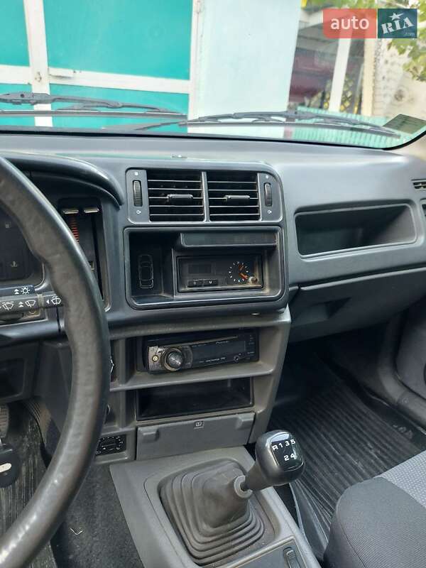 Седан Ford Sierra 1988 в Одессе