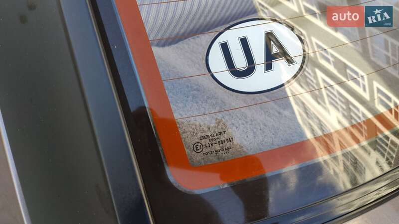 Седан Ford Sierra 1987 в Черновцах
