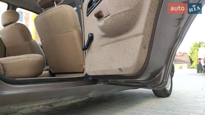 Седан Ford Sierra 1987 в Черновцах