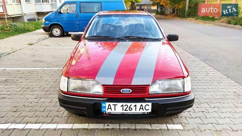 Седан Ford Sierra 1991 в Чернівцях