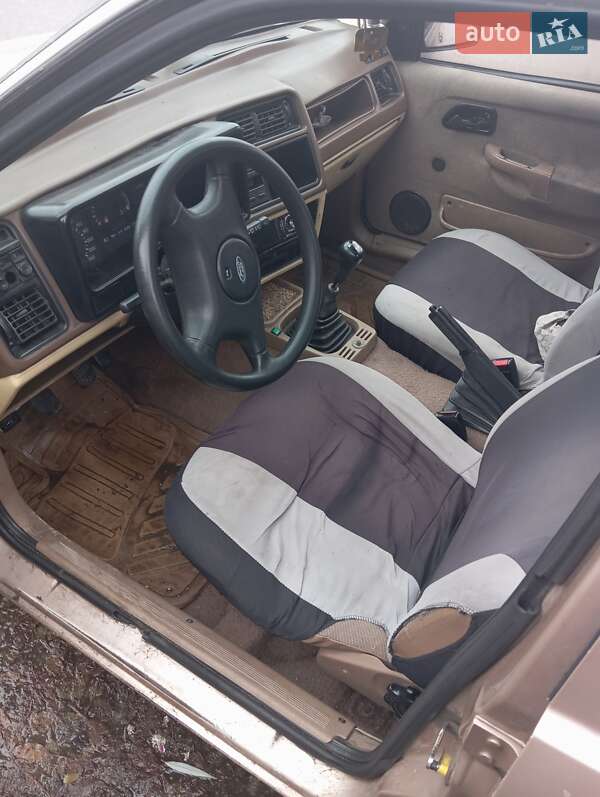 Седан Ford Sierra 1987 в Днепре