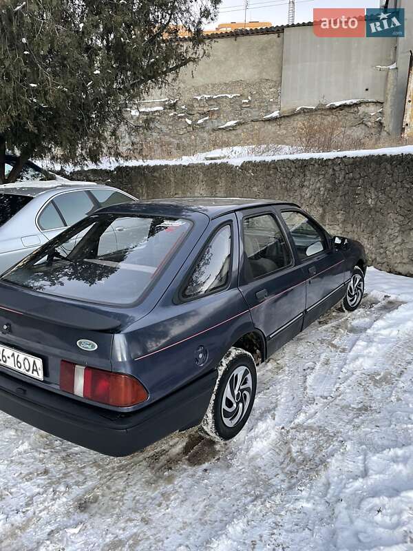 Лифтбек Ford Sierra 1986 в Одессе фото 2 Лифтбек Ford Sierra 1986 в Одессе