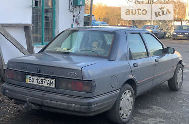 Седан Ford Sierra 1989 в Ровно