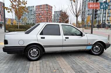 Седан Ford Sierra 1989 в Киеве