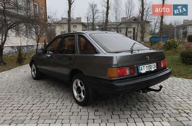 Седан Ford Sierra 1988 в Надвірній