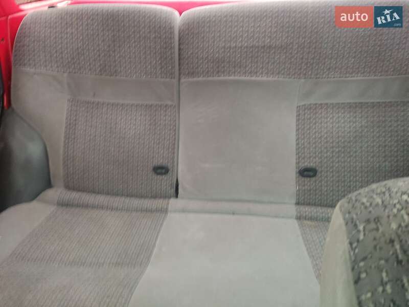 Лифтбек Ford Sierra 1989 в Ровно фото 3 Лифтбек Ford Sierra 1989 в Ровно