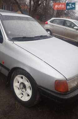 Седан Ford Sierra 1987 в Лебедині