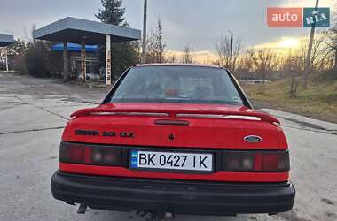 Седан Ford Sierra 1991 в Вараше