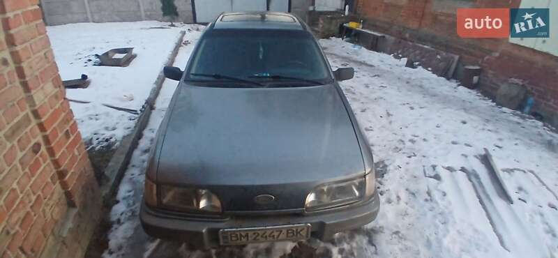 Седан Ford Sierra 1987 в Лебедине