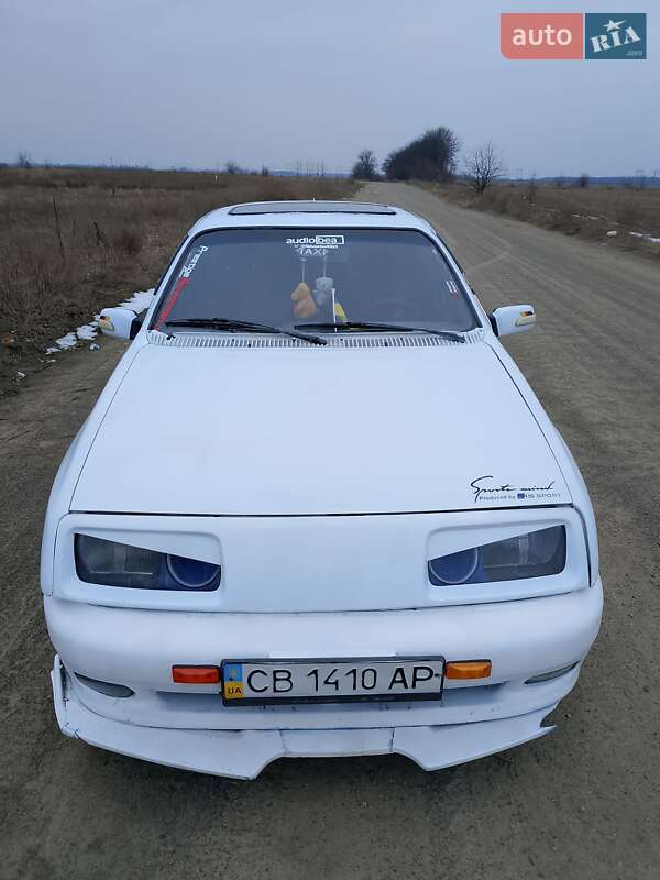 Лифтбек Ford Sierra 1985 в Радомышле
