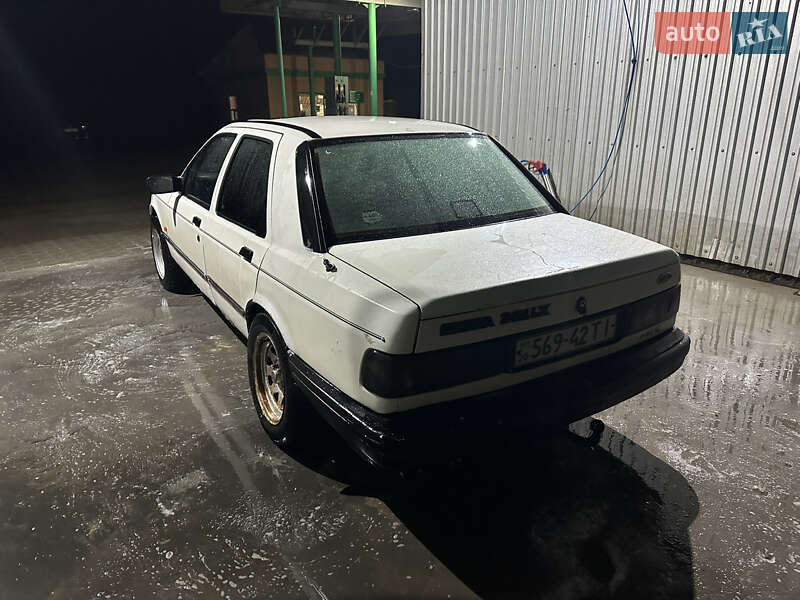 Седан Ford Sierra 1990 в Турке