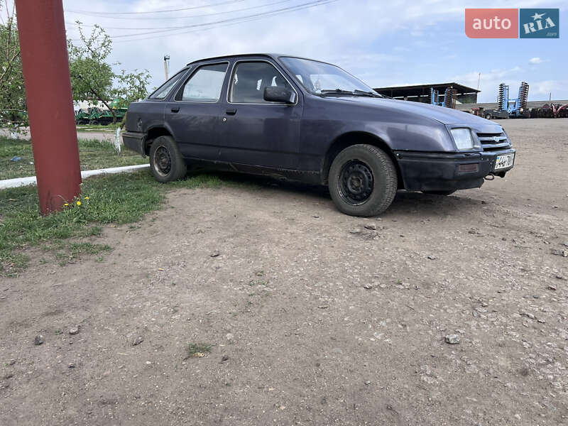 Лифтбек Ford Sierra 1983 в Братском