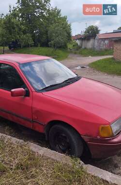 Седан Ford Sierra 1992 в Стебнику