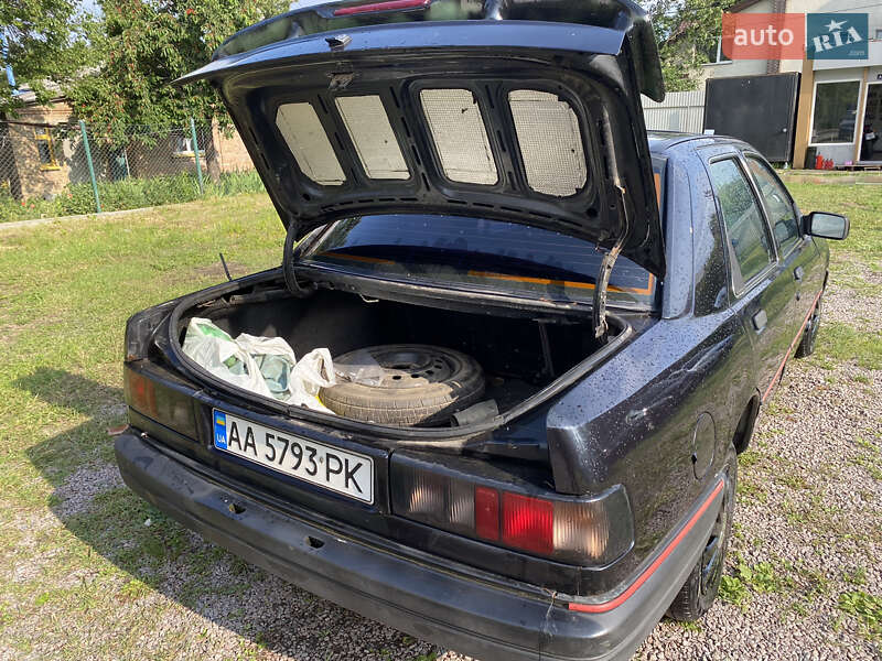 Седан Ford Sierra 1987 в Киеве