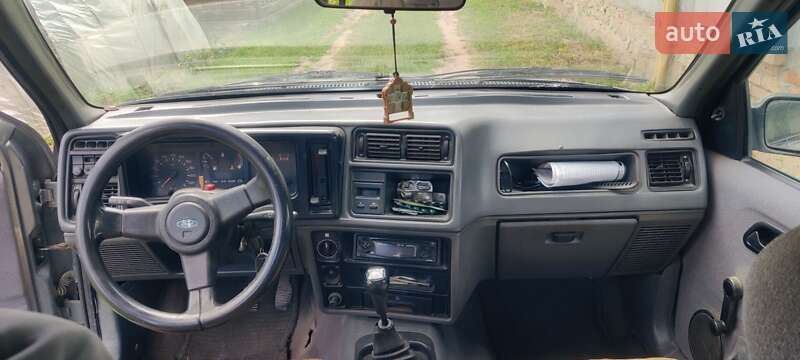 Седан Ford Sierra 1988 в Рівному фото 3 Седан Ford Sierra 1988 в Рівному