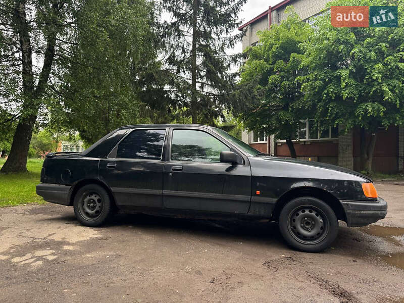 Седан Ford Sierra 1990 в Львове