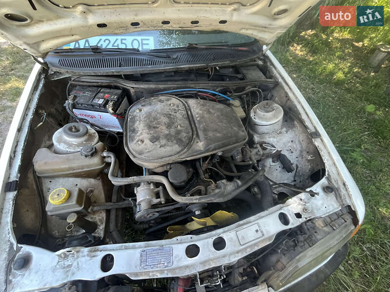 Седан Ford Sierra 1989 в Киеве