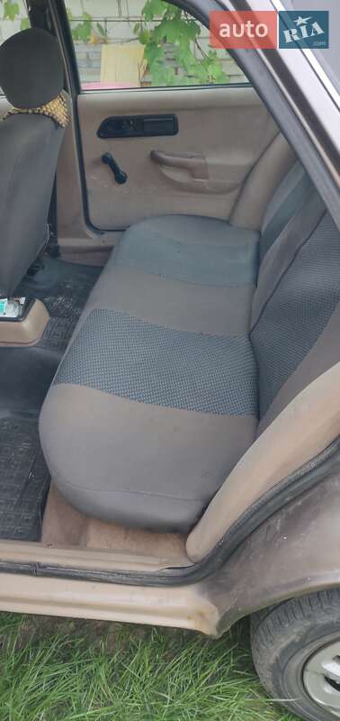 Лифтбек Ford Sierra 1987 в Киеве