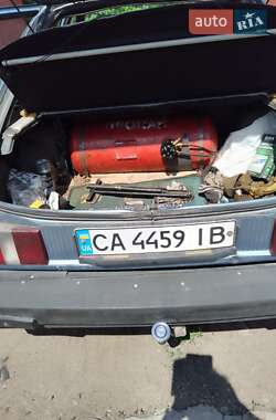 Ліфтбек Ford Sierra 1986 в Черкасах