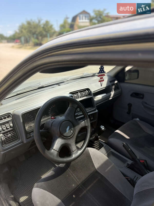 Седан Ford Sierra 1990 в Кропивницькому