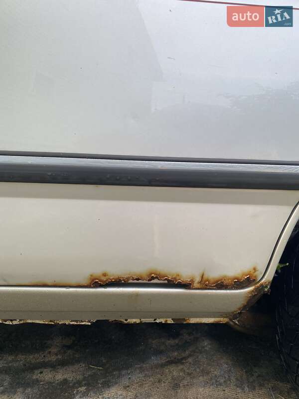 Лифтбек Ford Sierra 1987 в Калиновке фото 17 Лифтбек Ford Sierra 1987 в Калиновке