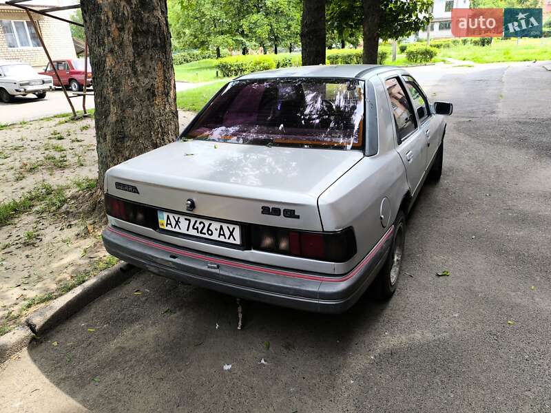Седан Ford Sierra 1987 в Комсомольському