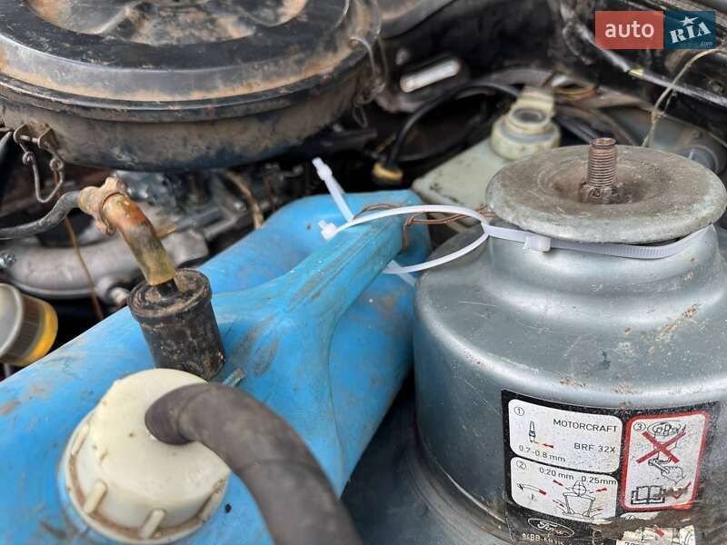 Лифтбек Ford Sierra 1985 в Глухове