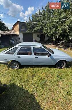 Лифтбек Ford Sierra 1985 в Глухове