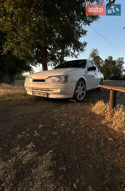 Седан Ford Sierra 1988 в Миколаєві