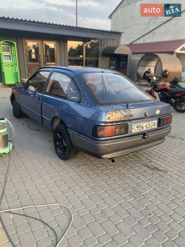 Ліфтбек Ford Sierra 1988 в Сокирянах