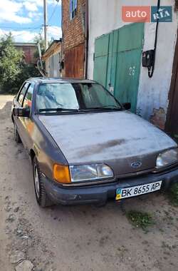 Седан Ford Sierra 1988 в Рівному